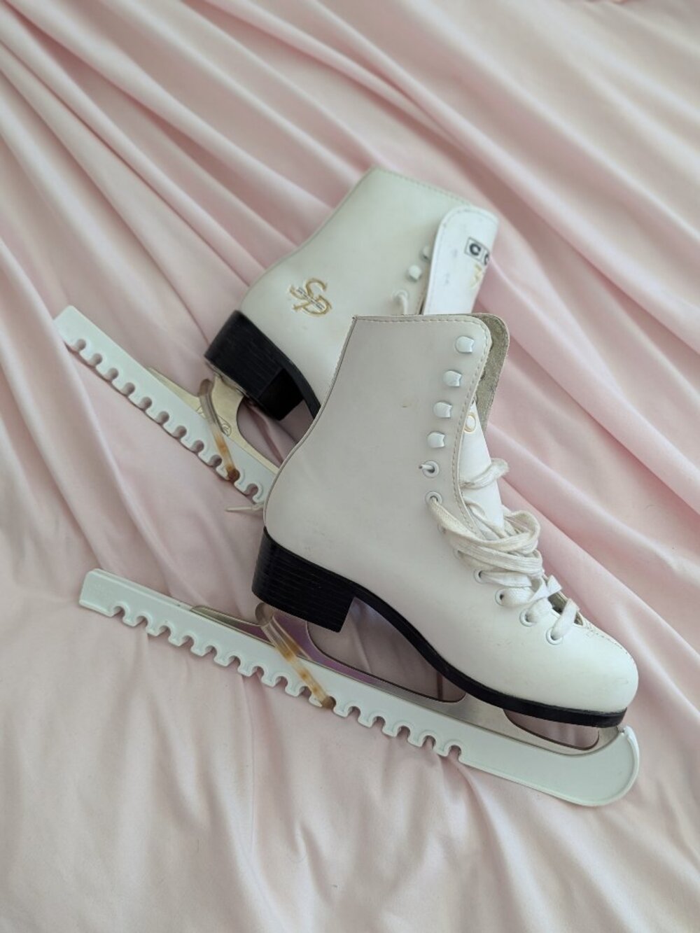 CCM White Figure Ice Skates Size 3
